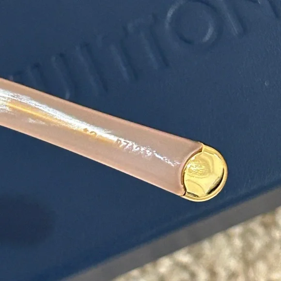 Louis Vuitton Light Cat Eye Sunglasses pink! Z1658W - Picture 14 of 16